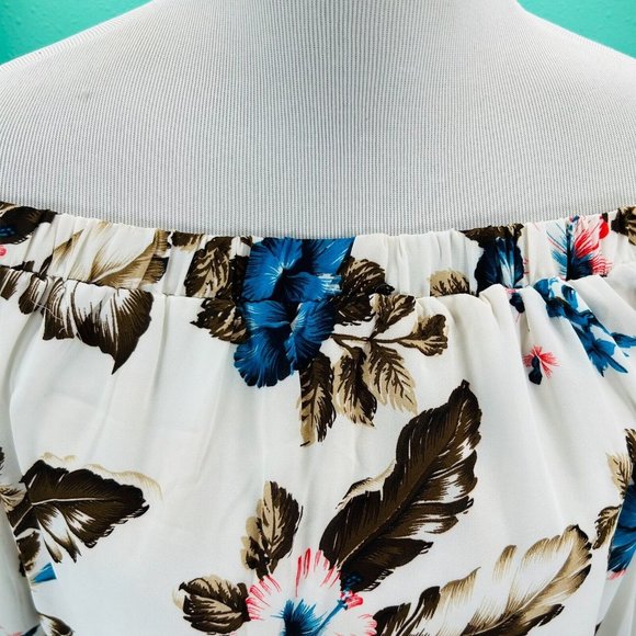 Entro Blouse Womens Small, Medium, Large Off Shoulder Feathers Hibiscus Spring - Picture 3 of 16